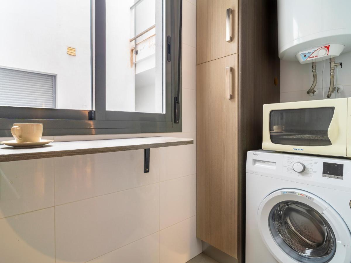 Sanders Uptown - Cute One-Bedroom Apartment Near City Center Malaga Exterior photo