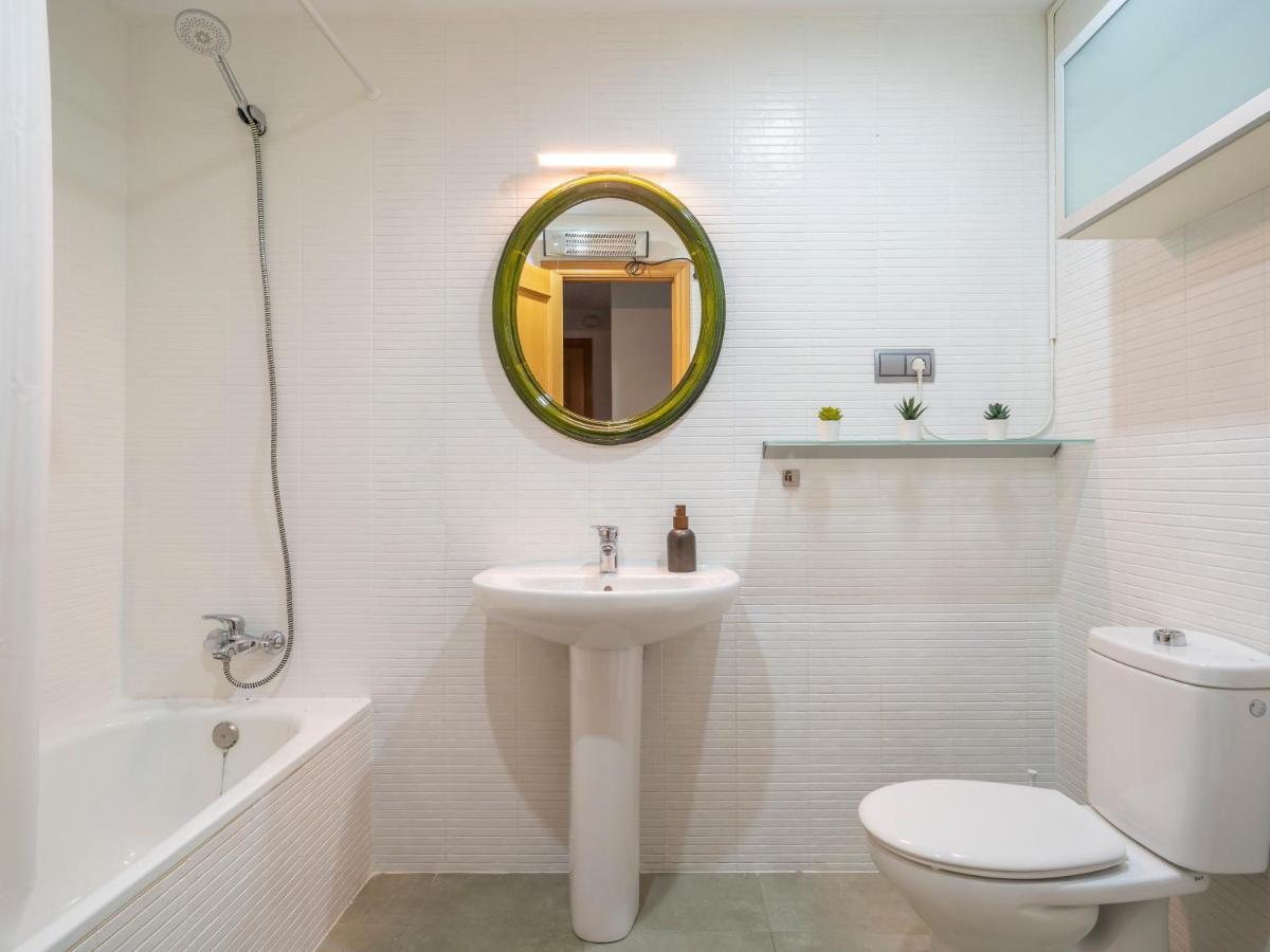 Sanders Uptown - Cute One-Bedroom Apartment Near City Center Malaga Exterior photo